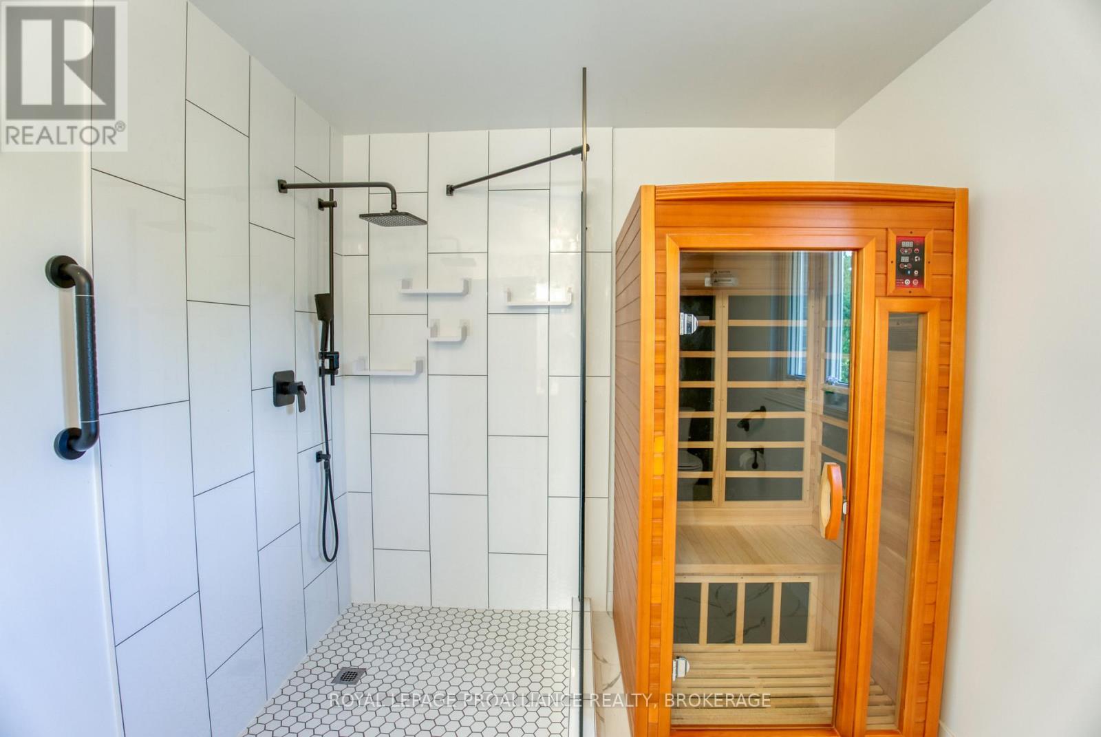 2851b Rutledge Road, Frontenac, Ontario  K0H 2T0 - Photo 39 - X12672244