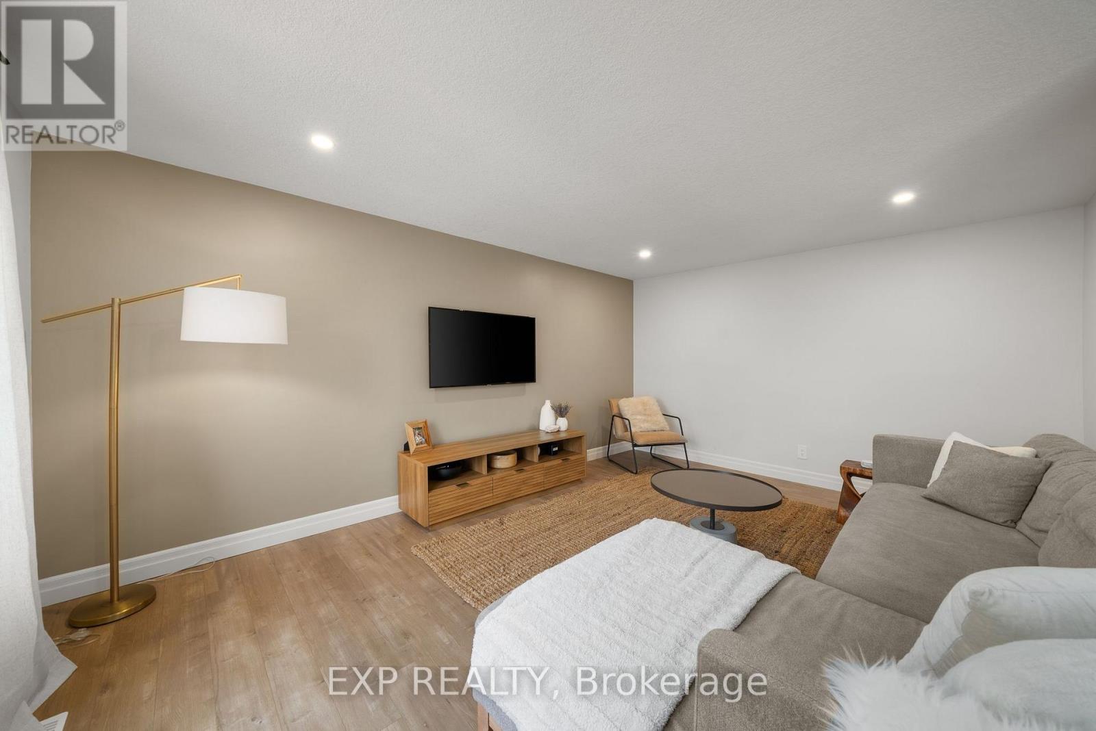 58 Lanark Drive, Belleville, Ontario  K8N 0G8 - Photo 19 - X12666406