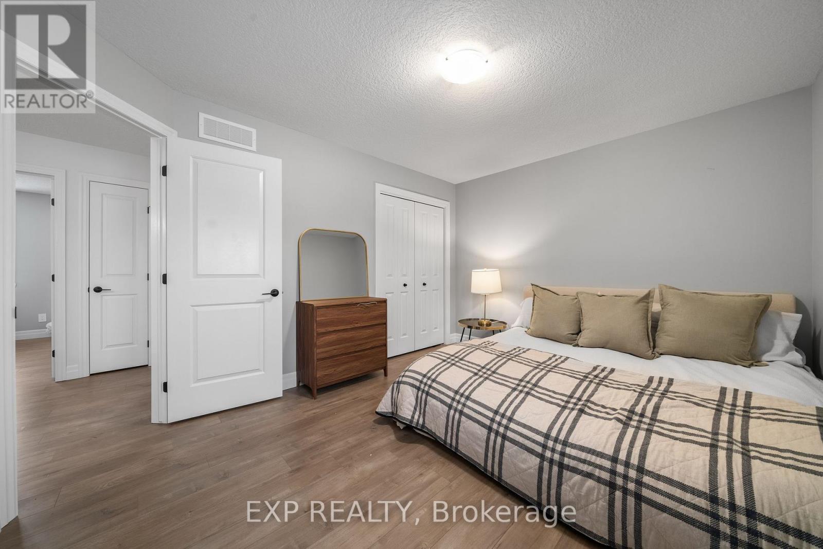 58 Lanark Drive, Belleville, Ontario  K8N 0G8 - Photo 27 - X12666406