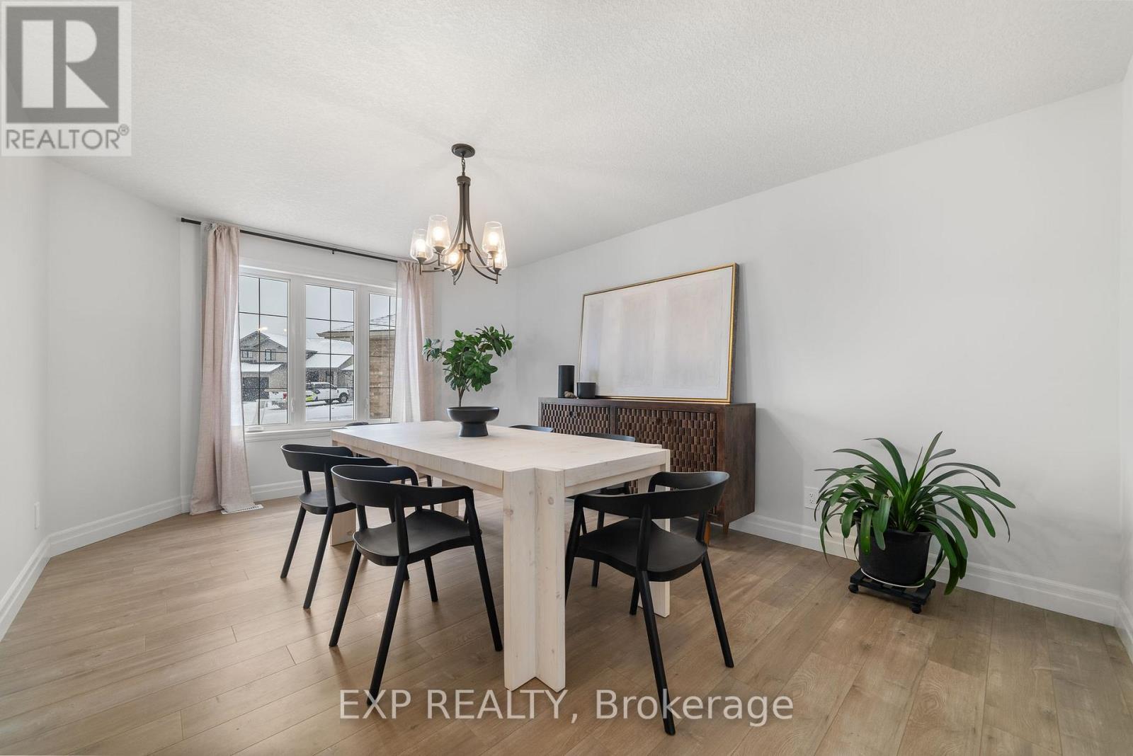 58 Lanark Drive, Belleville, Ontario  K8N 0G8 - Photo 8 - X12666406