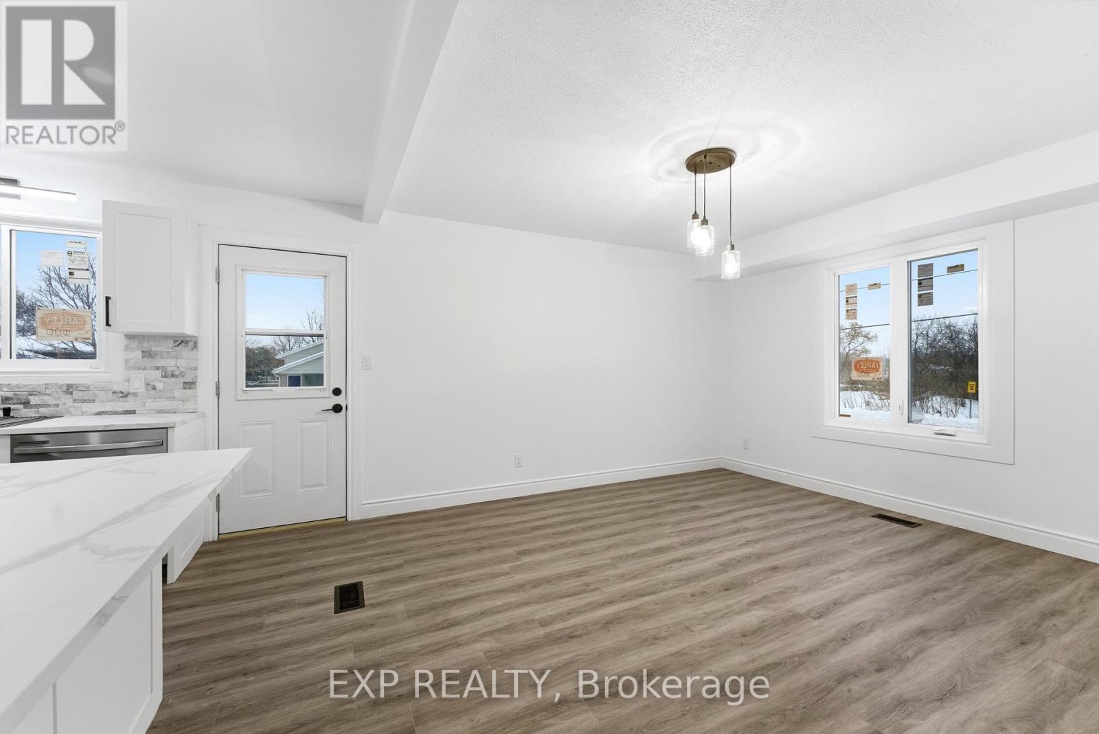 136 North Murray Street, Quinte West, Ontario  K8V 6R2 - Photo 6 - X12672166