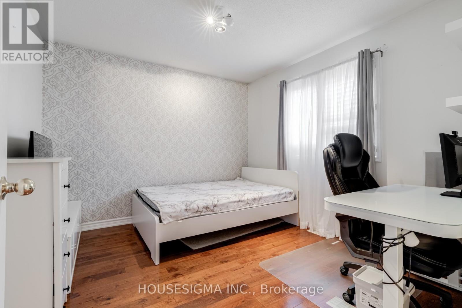 1475 Ravensmoor Crescent, Mississauga, Ontario  L5M 3L4 - Photo 23 - W12671974