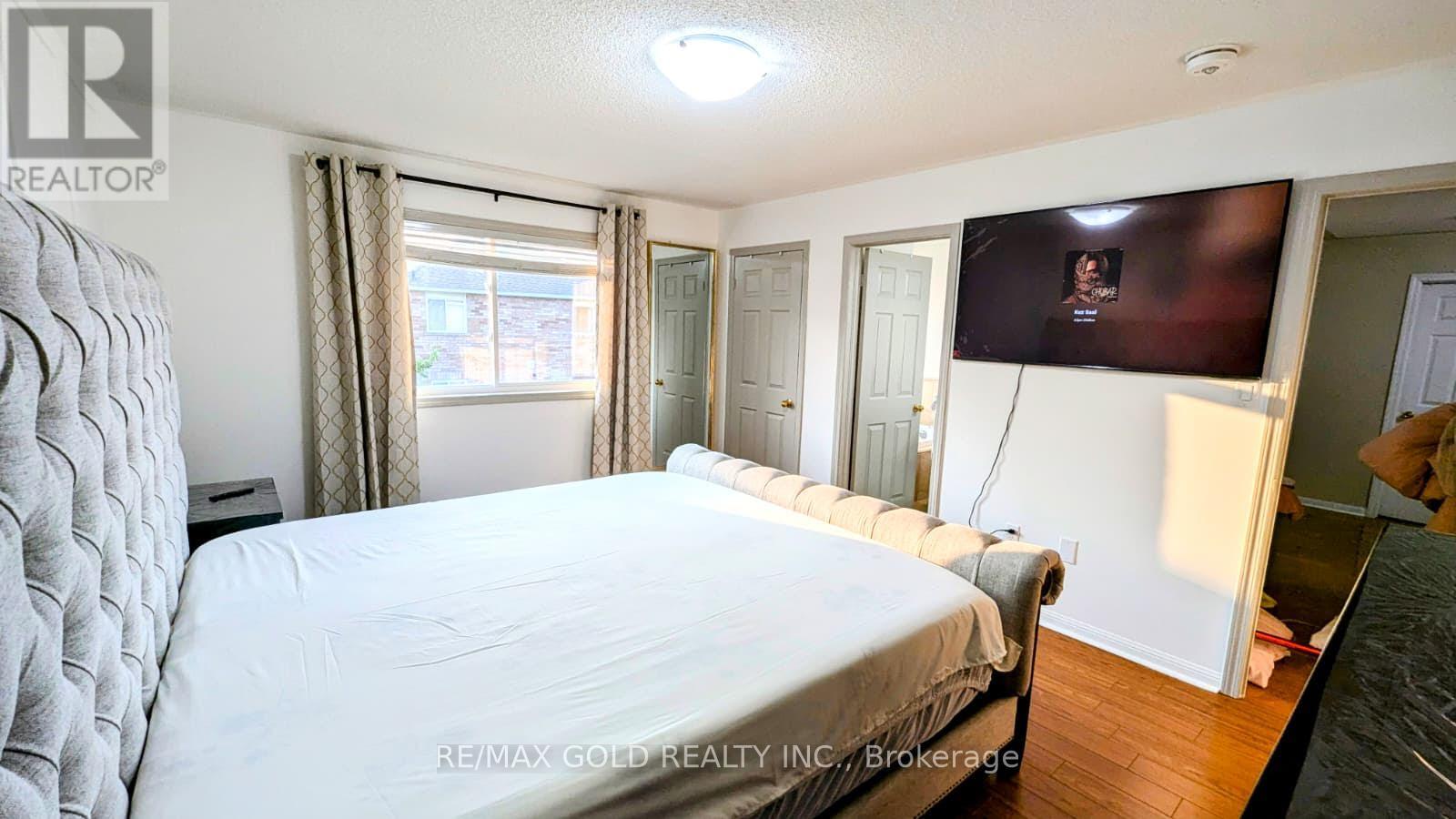 56 Williamson Drive, Brampton, Ontario  L7A 3L9 - Photo 14 - W12671982