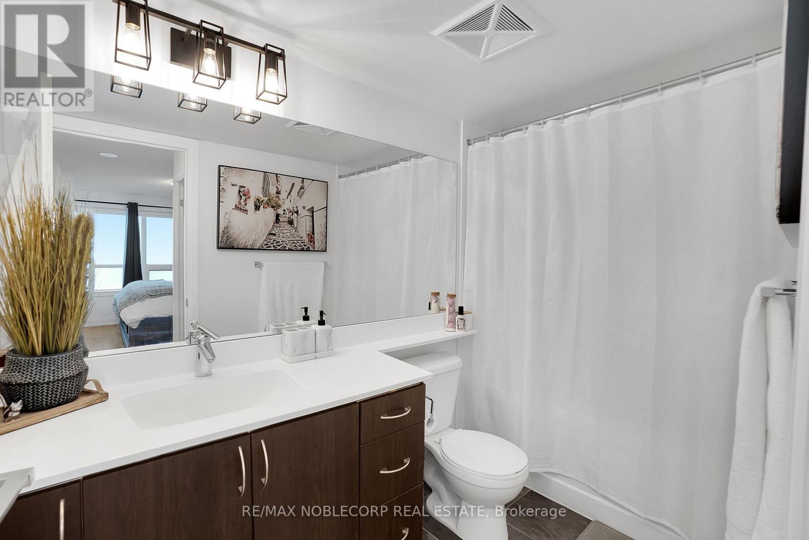 917 - 1060 Sheppard Avenue W, Toronto (York University Heights), Ontario  M3J 0G7 - Photo 21 - W12671994