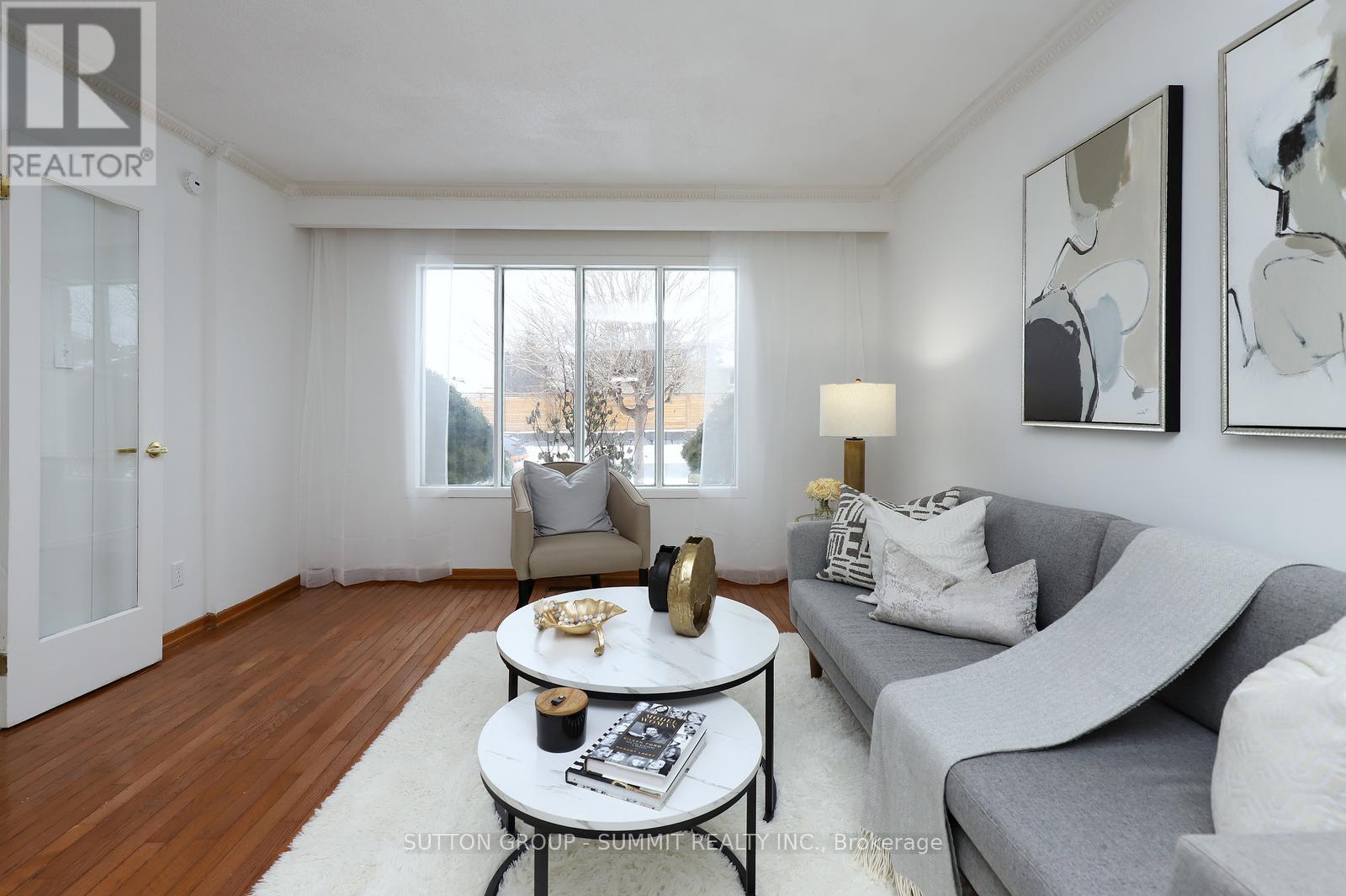 420 Appledore Crescent, Mississauga, Ontario  L5B 2L6 - Photo 7 - W12672058