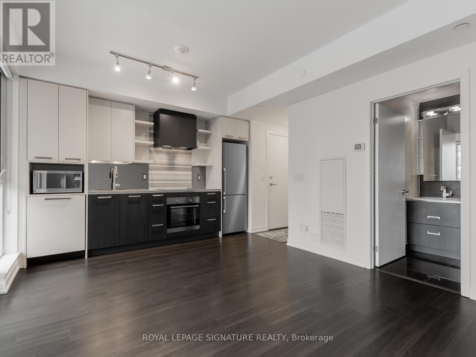 736 - 1830 Bloor Street W, Toronto, Ontario  M6P 0A2 - Photo 13 - W12672066