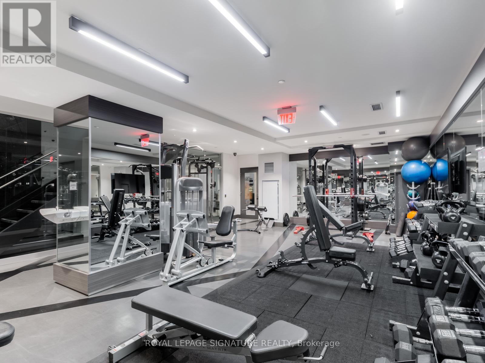 736 - 1830 Bloor Street W, Toronto, Ontario  M6P 0A2 - Photo 23 - W12672066