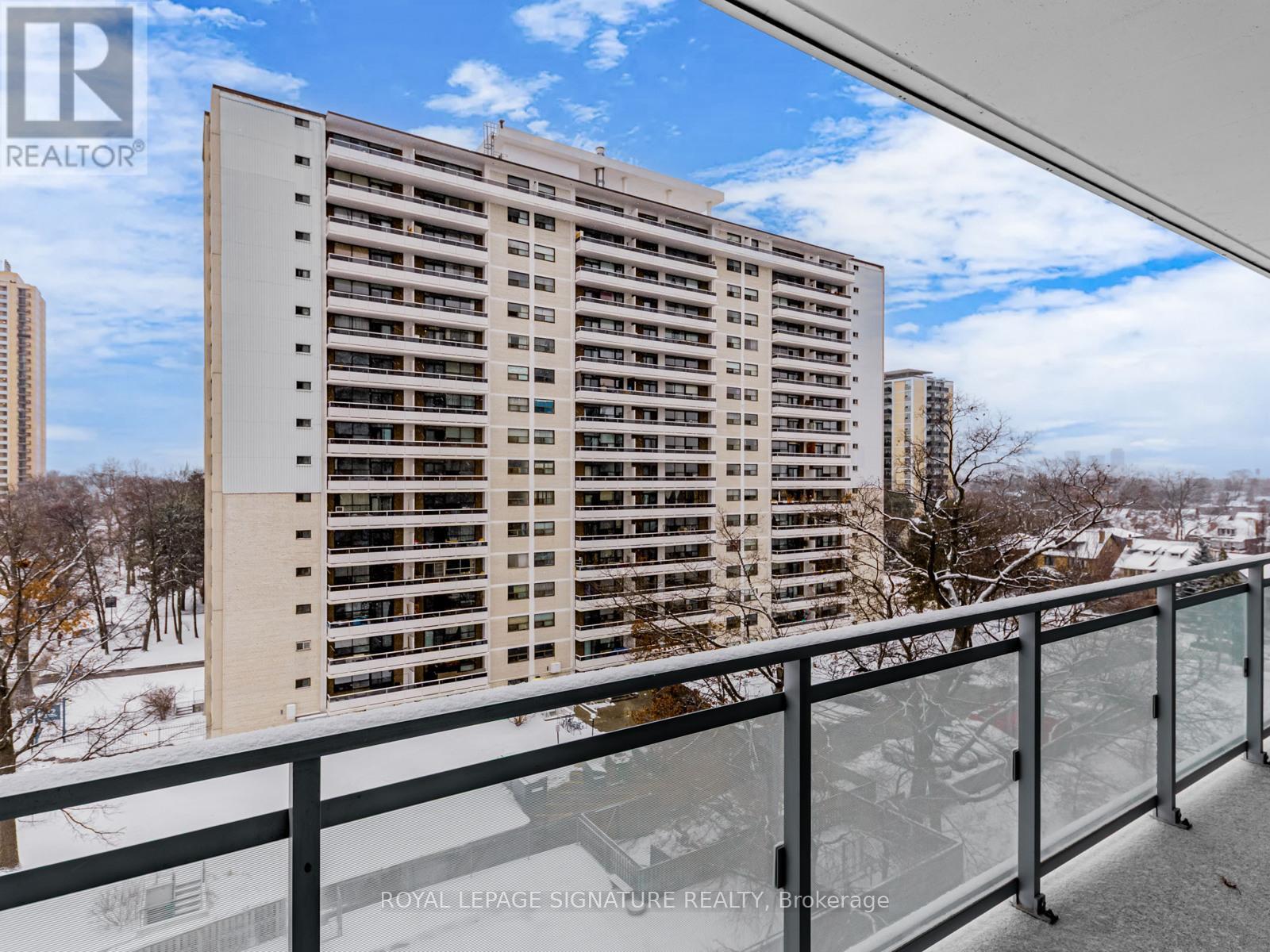 736 - 1830 Bloor Street W, Toronto, Ontario  M6P 0A2 - Photo 25 - W12672066