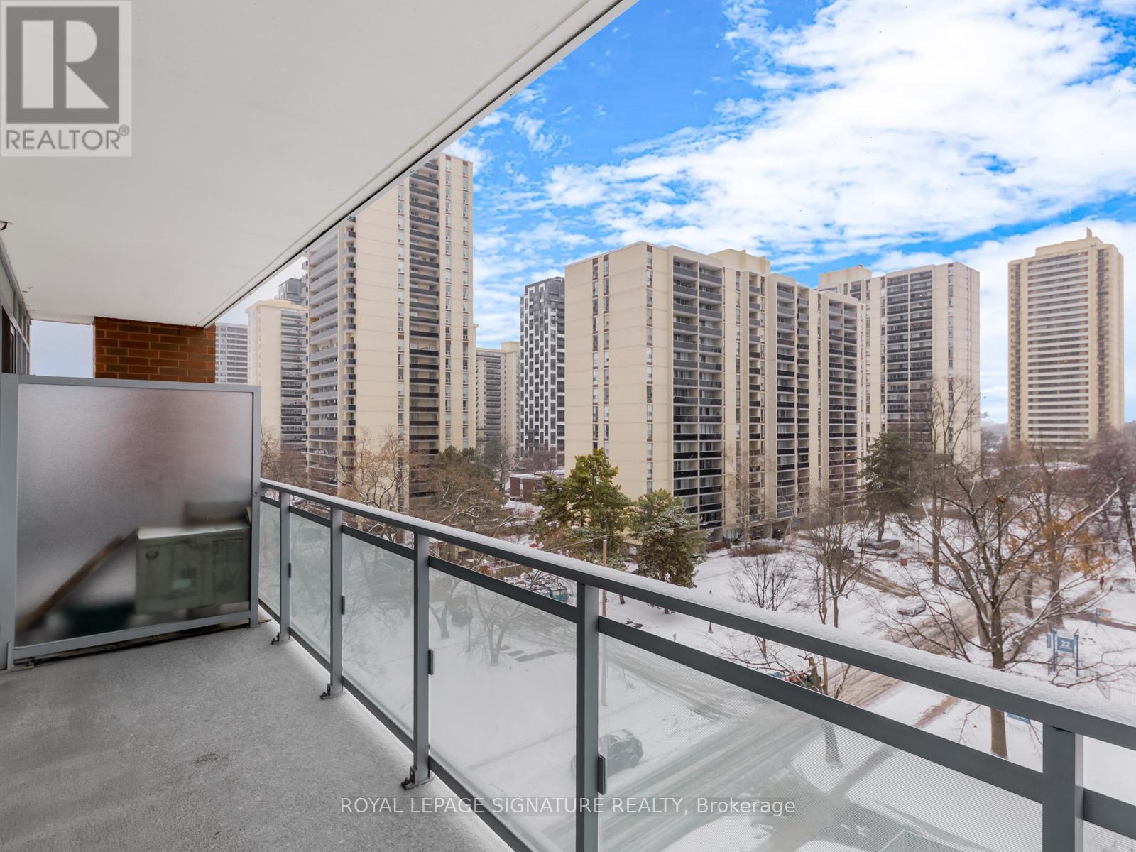 736 - 1830 Bloor Street W, Toronto, Ontario  M6P 0A2 - Photo 26 - W12672066