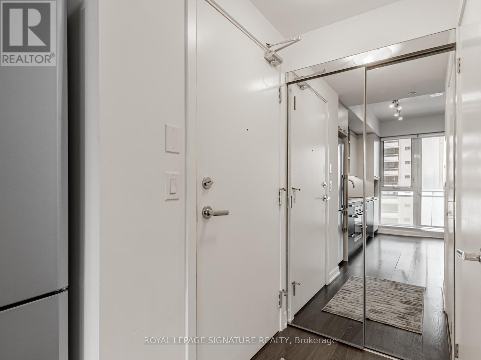 736 - 1830 Bloor Street W, Toronto, Ontario  M6P 0A2 - Photo 6 - W12672066