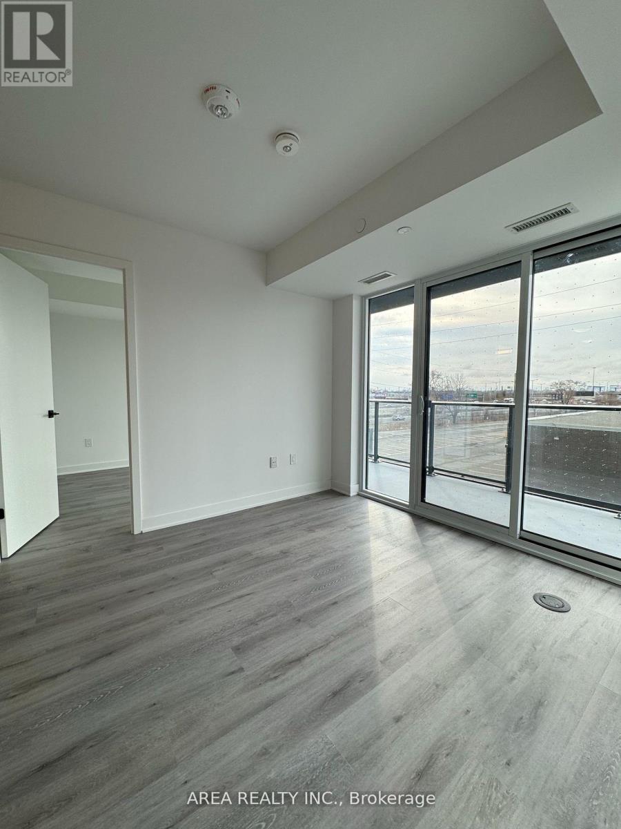 303 - 36 Zorra Street, Toronto, Ontario  M8Z 0G5 - Photo 5 - W12672088