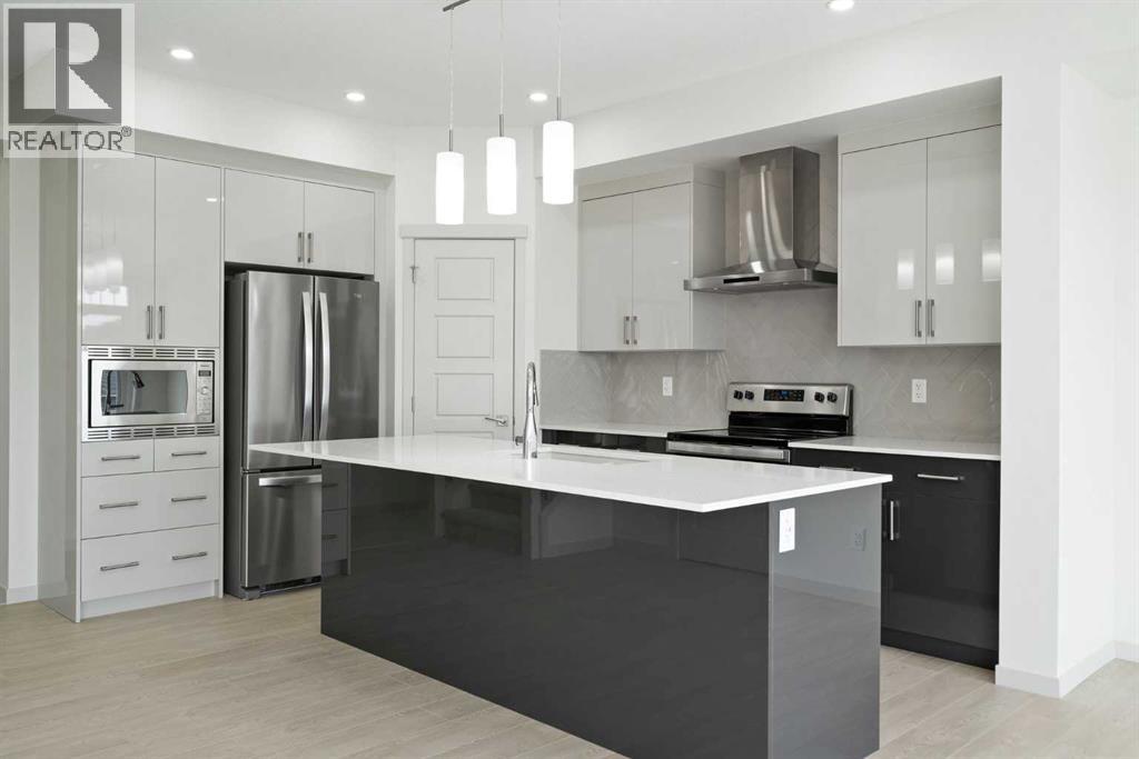 31 Lucas Passage Nw, Calgary, Alberta  T3P 1Z4 - Photo 12 - A2256280