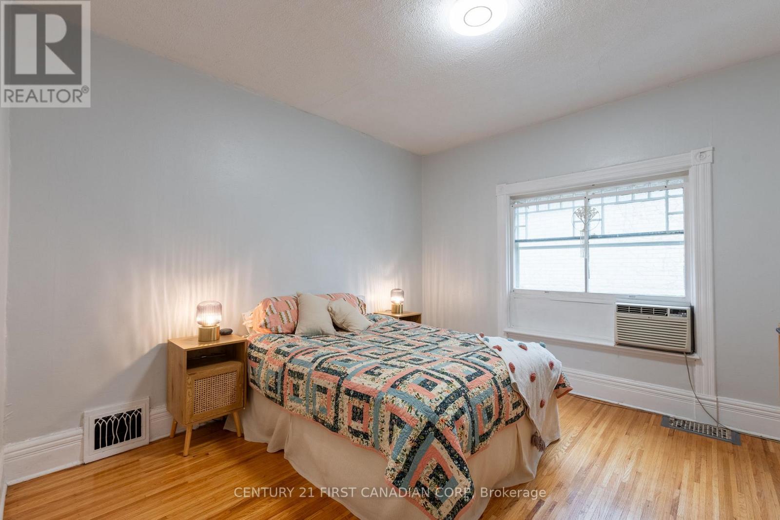 578 Waterloo Street, London East, Ontario  N6B 2P9 - Photo 30 - X12666312