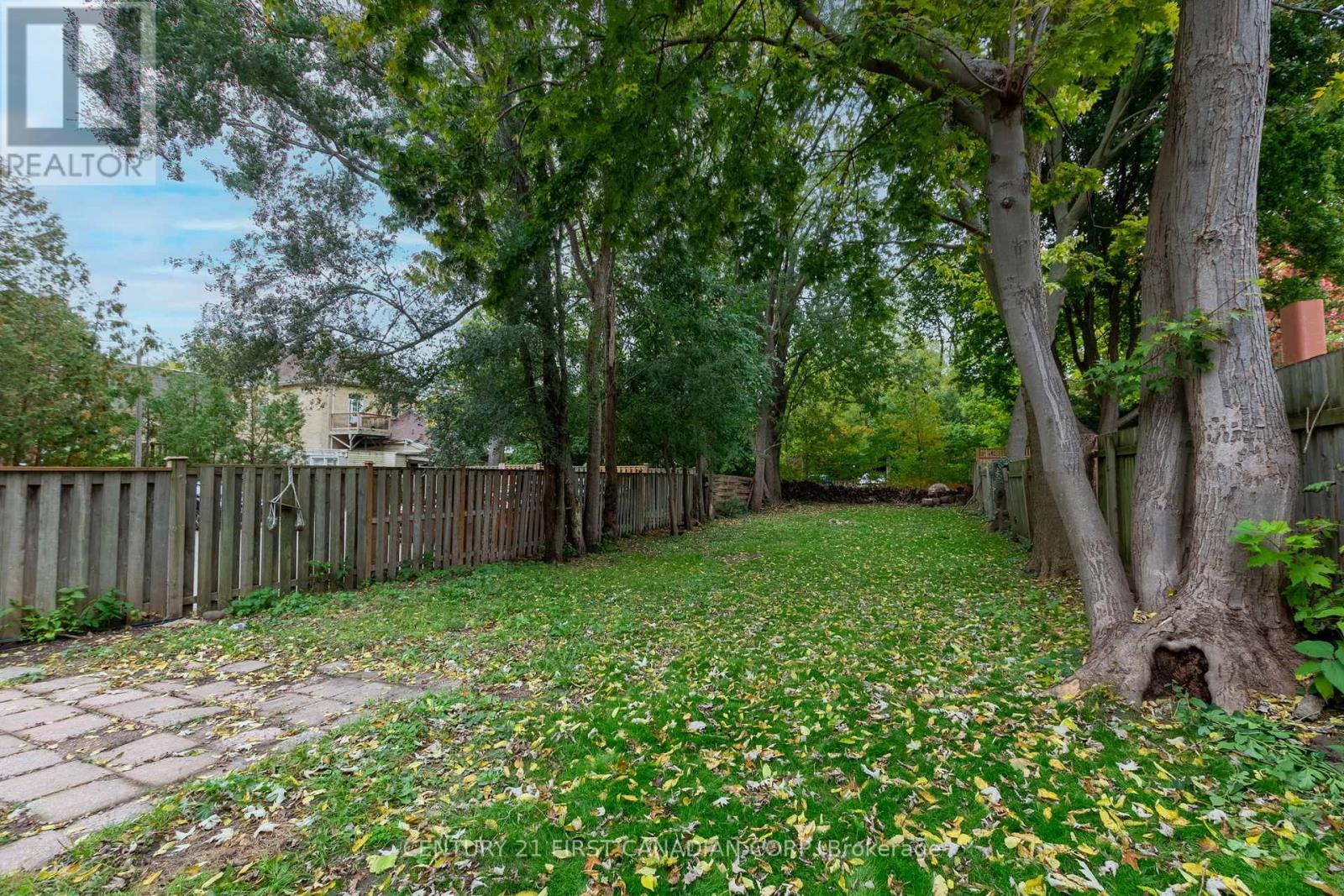 578 Waterloo Street, London East, Ontario  N6B 2P9 - Photo 34 - X12666312