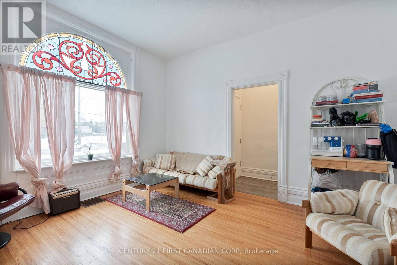 578 Waterloo Street, London East, Ontario  N6B 2P9 - Photo 6 - X12666312