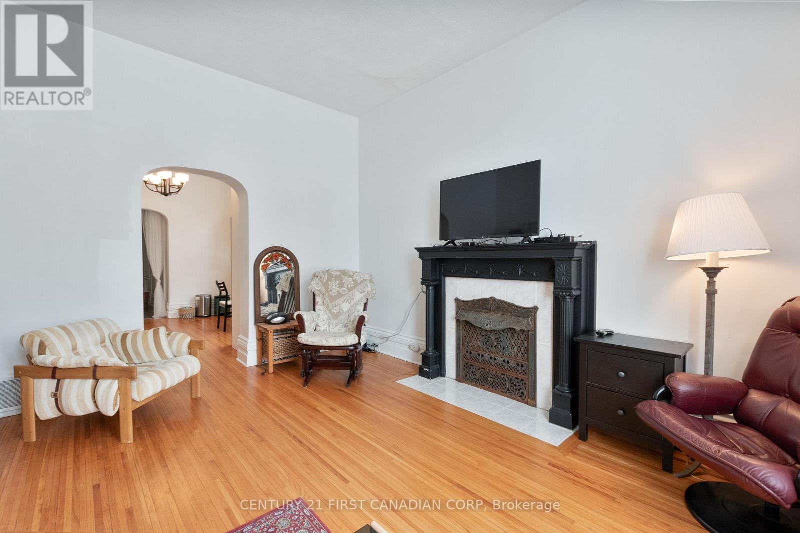 578 Waterloo Street, London East, Ontario  N6B 2P9 - Photo 7 - X12666312