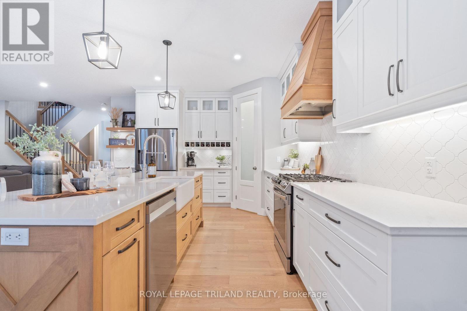 42 Cedarvale Lane, Southwold, Ontario  N5P 0E9 - Photo 16 - X12672196