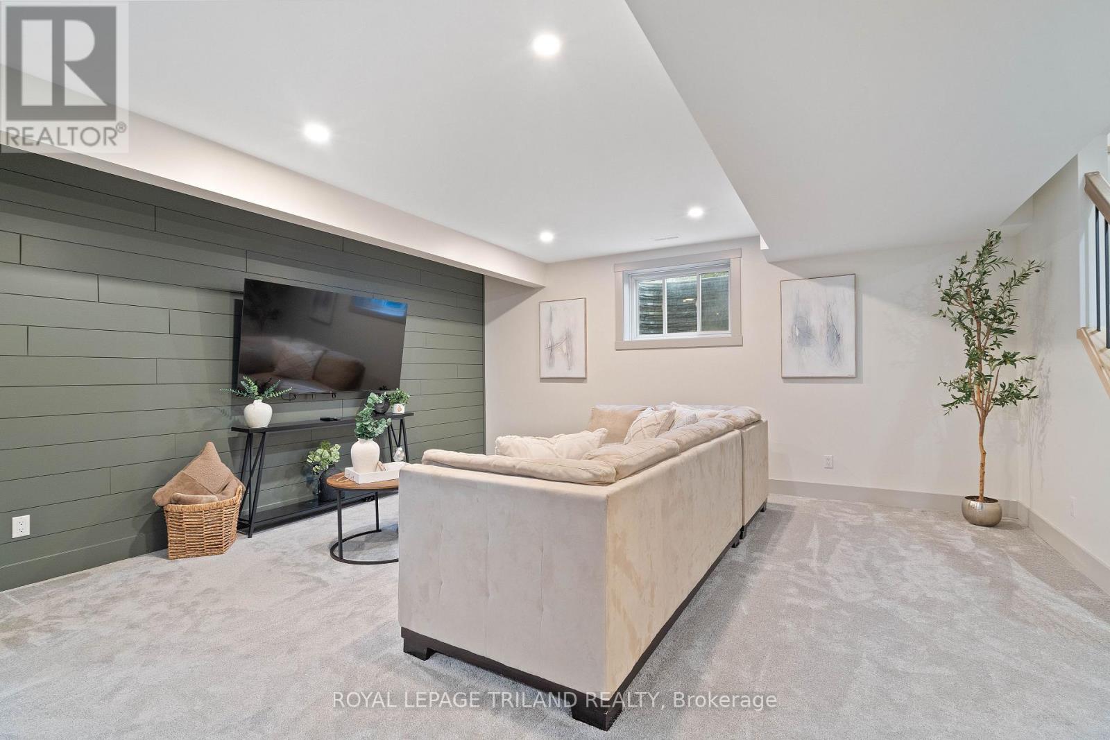 42 Cedarvale Lane, Southwold, Ontario  N5P 0E9 - Photo 37 - X12672196