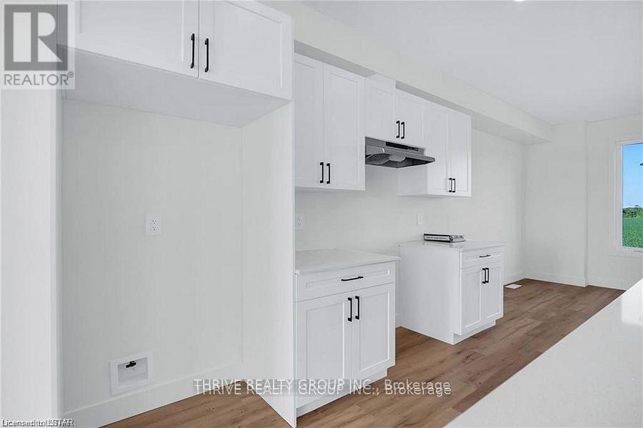 26 - 1595 Capri Crescent, London North, Ontario  N6G 3P2 - Photo 6 - X12672288