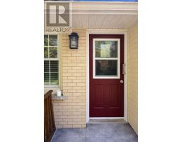 BASEMENT - 1 SUTTON PLACE, London North, Ontario