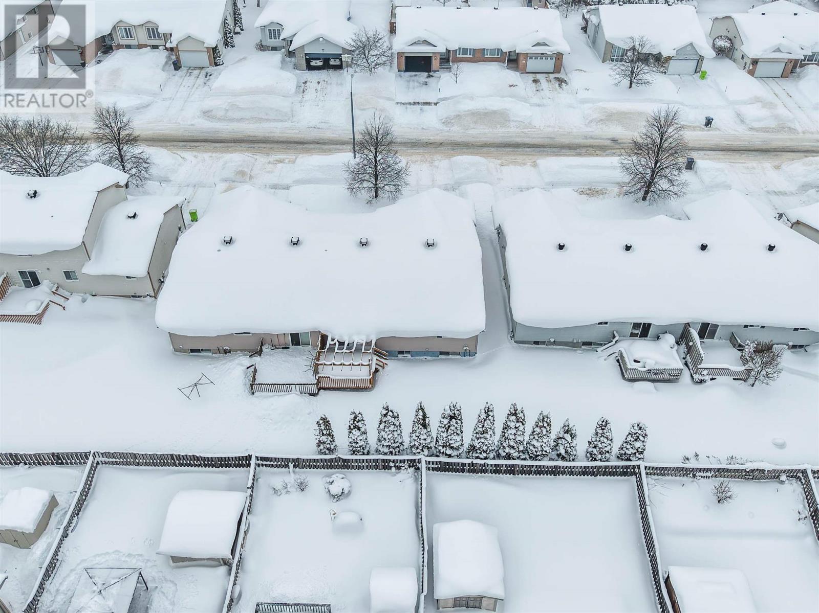 874 Lake St, Sault Ste. Marie, Ontario  P6B 6K2 - Photo 6 - SM260045