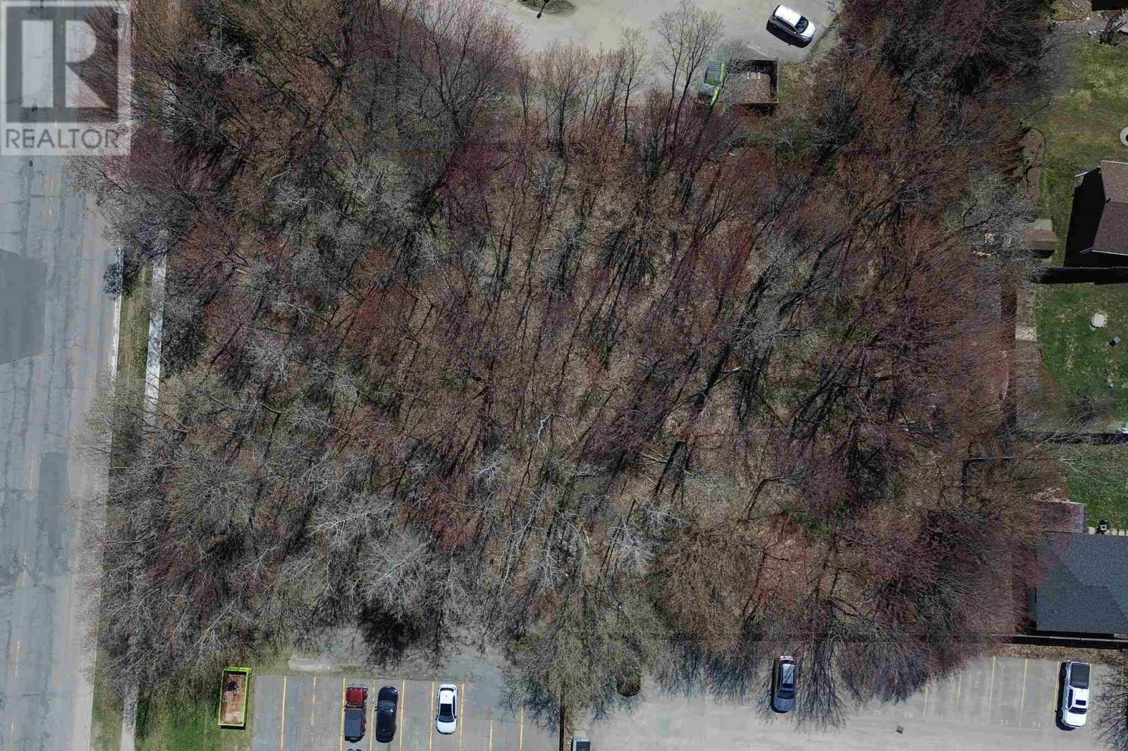 511 Boundary Rd, Sault Ste. Marie, Ontario  P6A 5Z2 - Photo 10 - SM260044