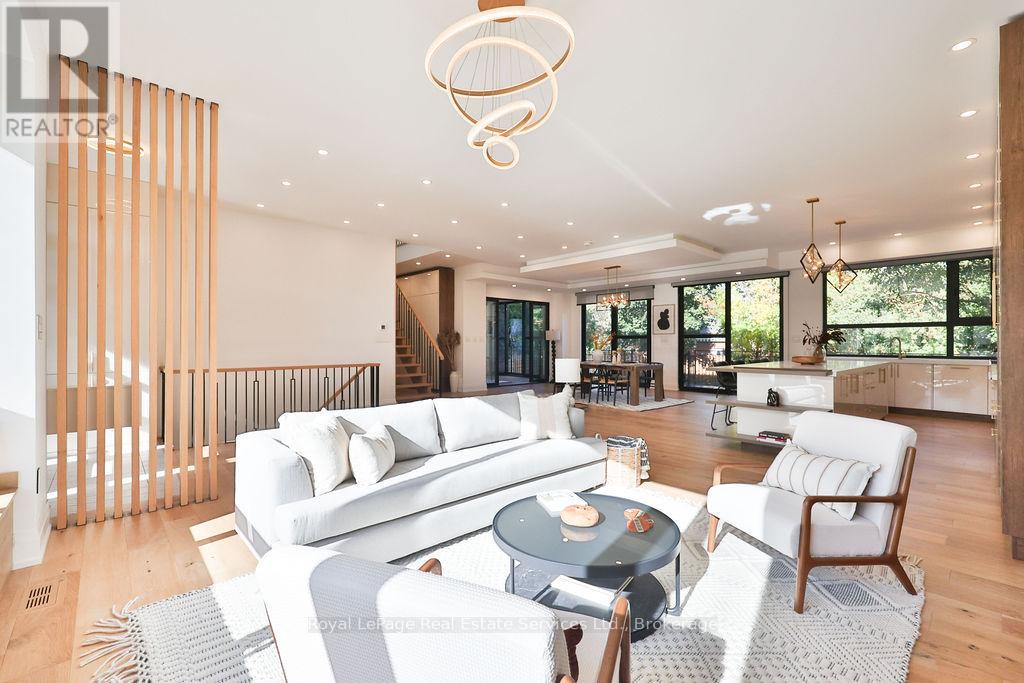 431 Sandlewood Road, Oakville, Ontario  L6L 3S3 - Photo 10 - W12672278