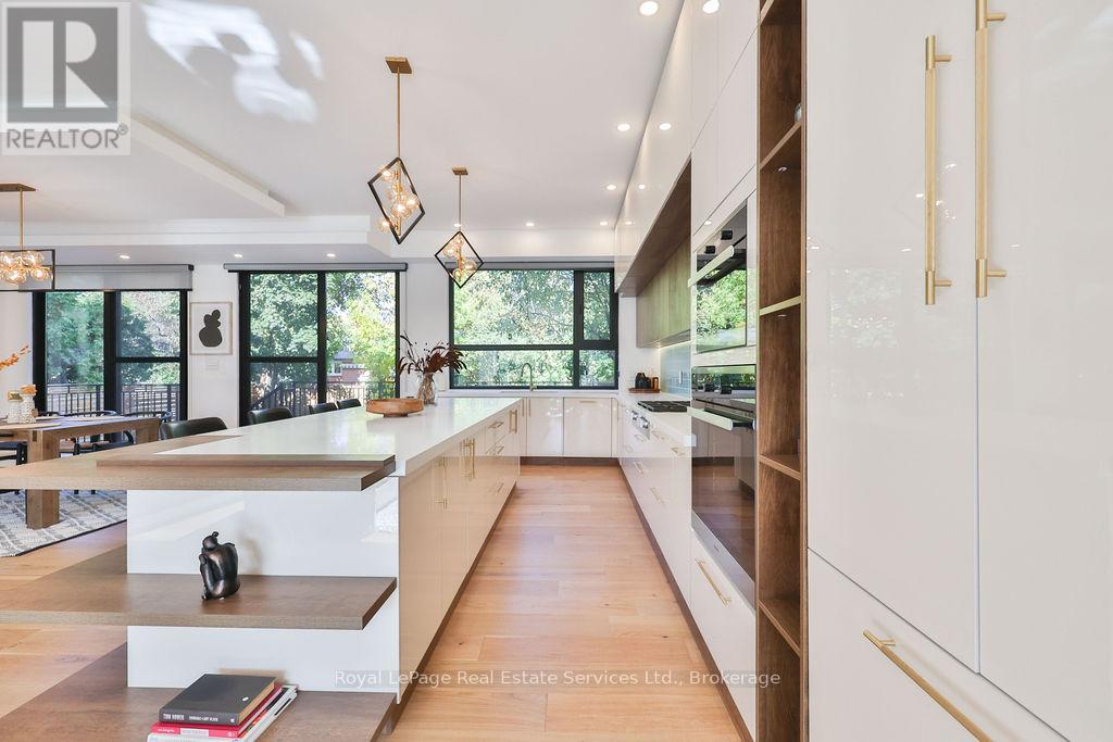 431 Sandlewood Road, Oakville, Ontario  L6L 3S3 - Photo 11 - W12672278