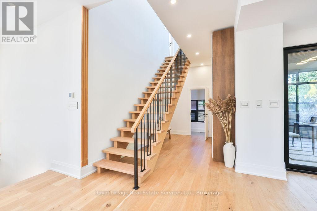 431 Sandlewood Road, Oakville, Ontario  L6L 3S3 - Photo 25 - W12672278