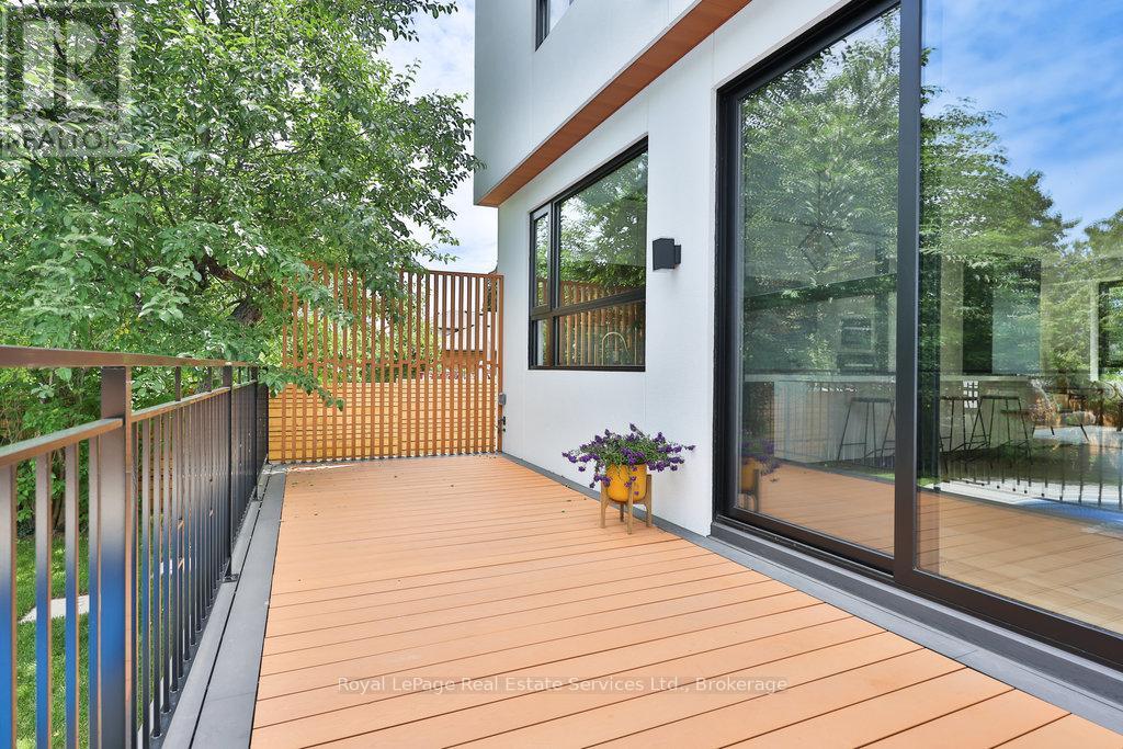 431 Sandlewood Road, Oakville, Ontario  L6L 3S3 - Photo 47 - W12672278