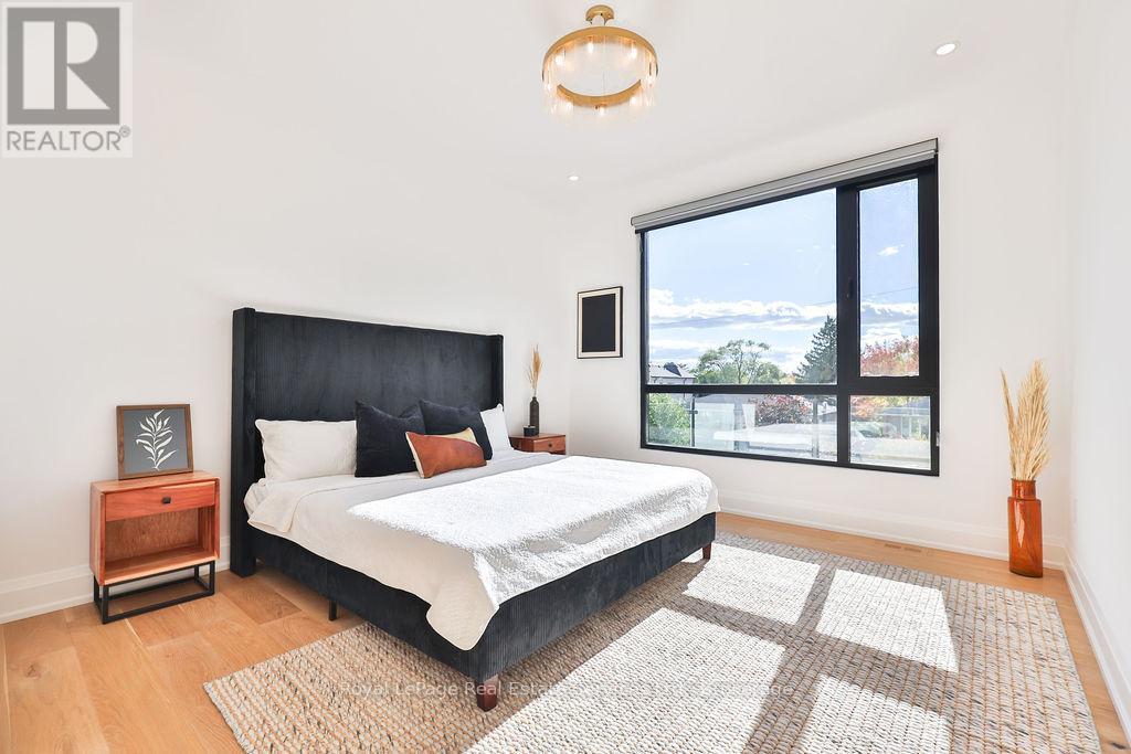 431 Sandlewood Road, Oakville, Ontario  L6L 3S3 - Photo 37 - W12672278