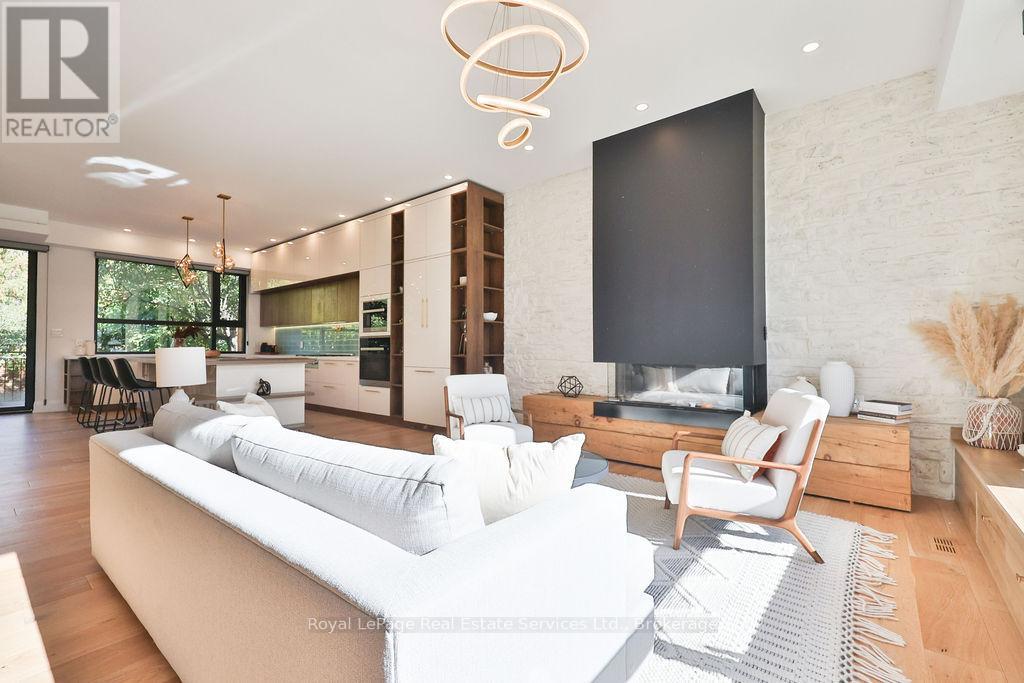 431 Sandlewood Road, Oakville, Ontario  L6L 3S3 - Photo 9 - W12672278