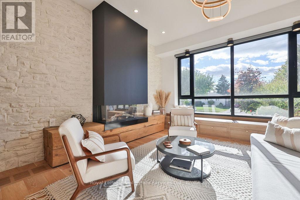 431 Sandlewood Road, Oakville, Ontario  L6L 3S3 - Photo 8 - W12672278