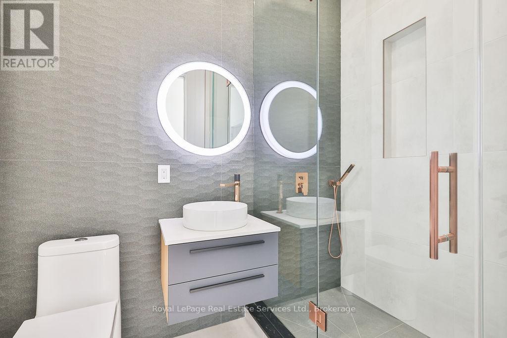 431 Sandlewood Road, Oakville, Ontario  L6L 3S3 - Photo 35 - W12672278