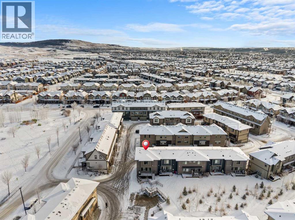 1006, 32 Horseshoe Crescent, Cochrane, Alberta  T4C 2P4 - Photo 2 - A2273994