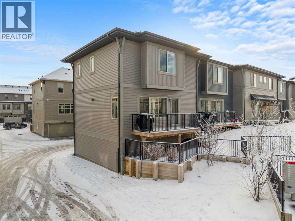 1006, 32 Horseshoe Crescent, Cochrane, Alberta  T4C 2P4 - Photo 3 - A2273994