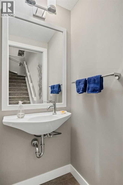 1006, 32 Horseshoe Crescent, Cochrane, Alberta  T4C 2P4 - Photo 17 - A2273994