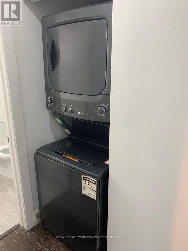 1011 - 1450 Glen Abbey Gate, Oakville, Ontario  L6M 2V7 - Photo 9 - W12473650