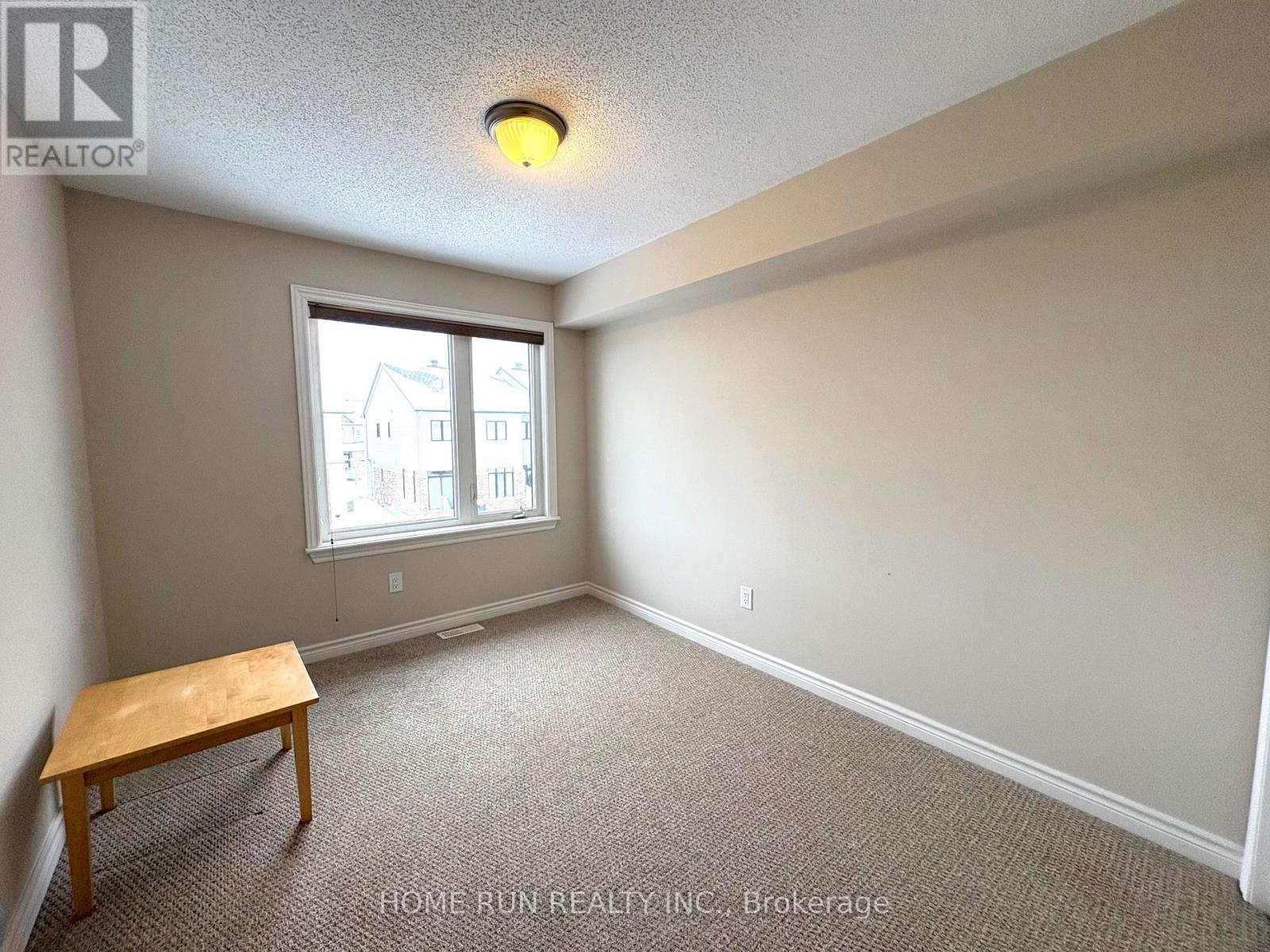 520 Earnscliffe Grove, Ottawa, Ontario  K4M 0E2 - Photo 7 - X12672272