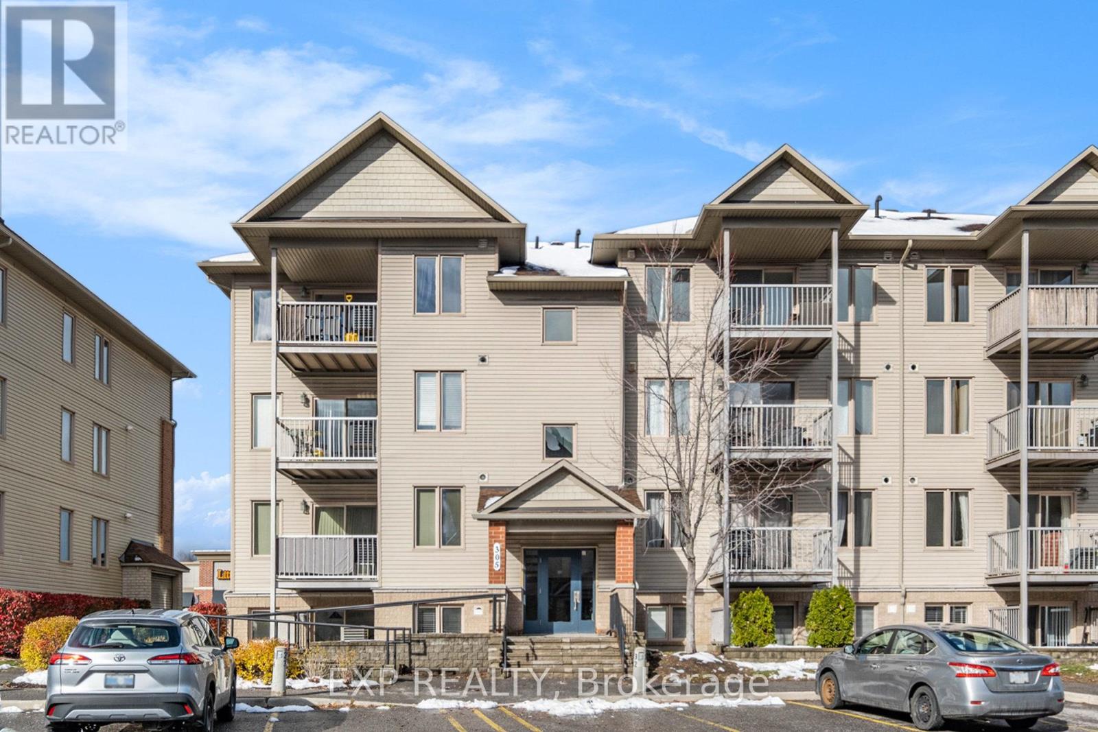 2 - 305 CRESTHAVEN DRIVE, ottawa, Ontario