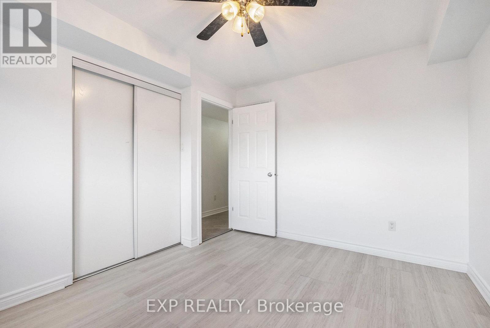 2 - 305 Cresthaven Drive, Ottawa, Ontario  K2G 4R5 - Photo 11 - X12672322