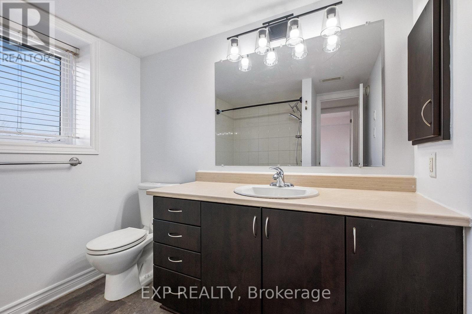 2 - 305 Cresthaven Drive, Ottawa, Ontario  K2G 4R5 - Photo 13 - X12672322