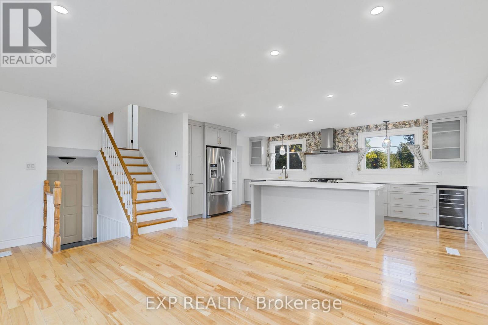 474 Sandhill Court, Shelburne, Ontario  L9V 3A1 - Photo 5 - X12671910