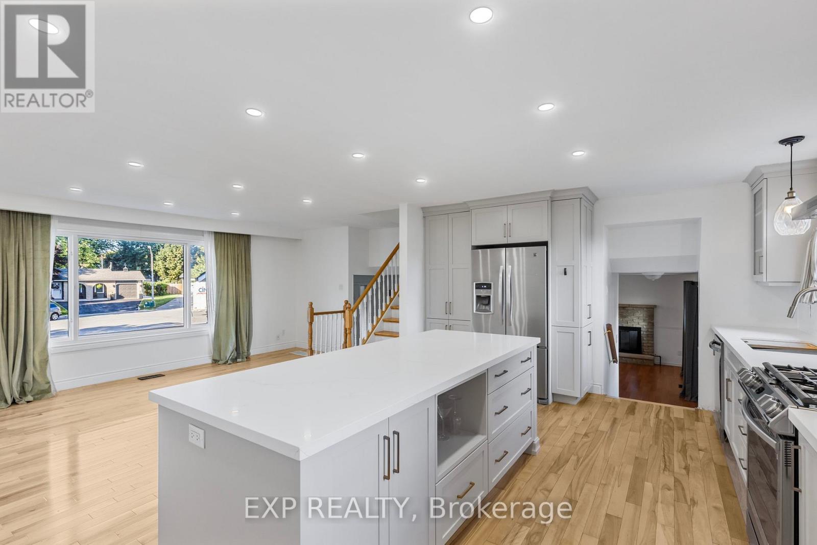 474 Sandhill Court, Shelburne, Ontario  L9V 3A1 - Photo 6 - X12671910