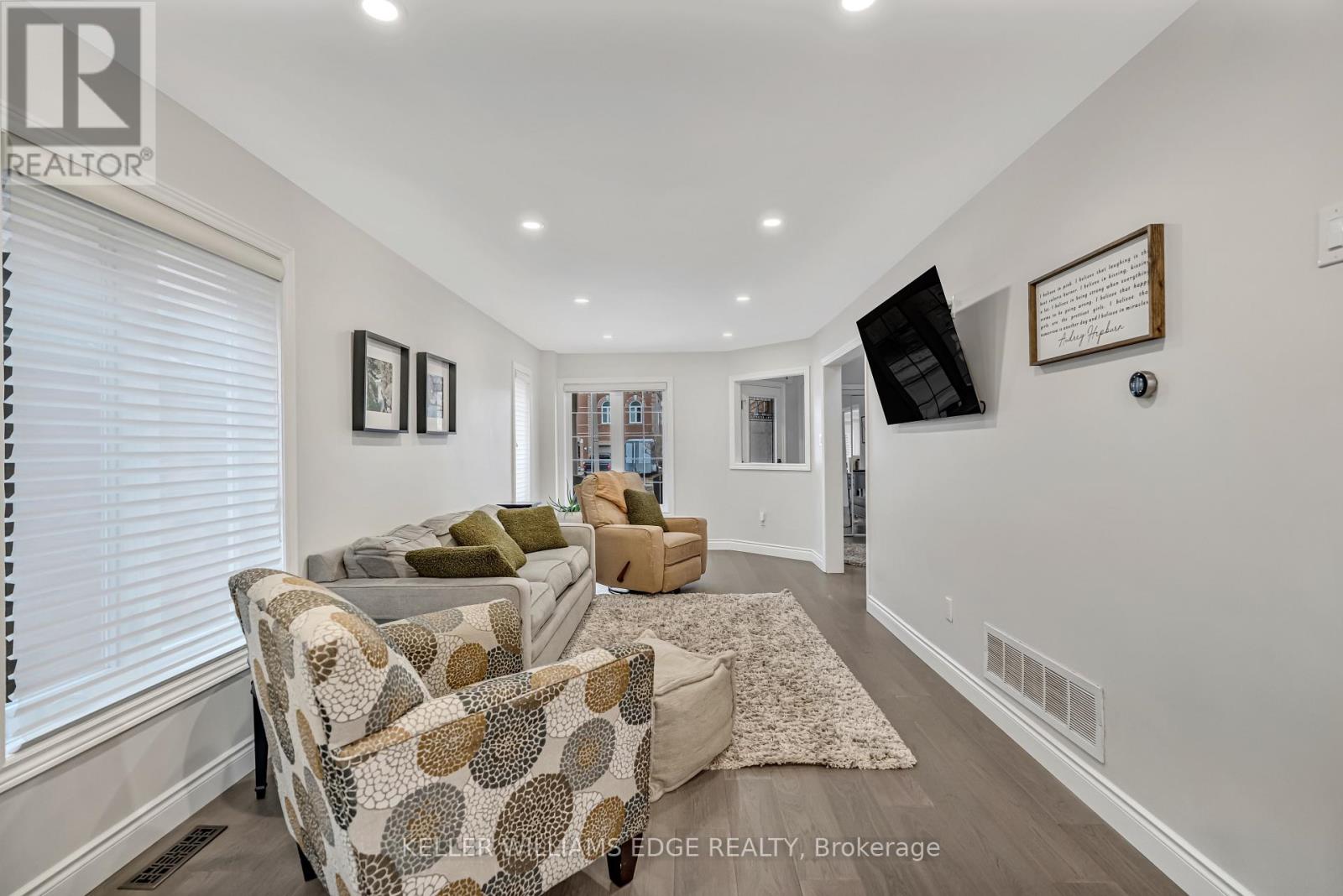 8 Keewaydin Street, Hamilton, Ontario  L8B 0K1 - Photo 7 - X12672002