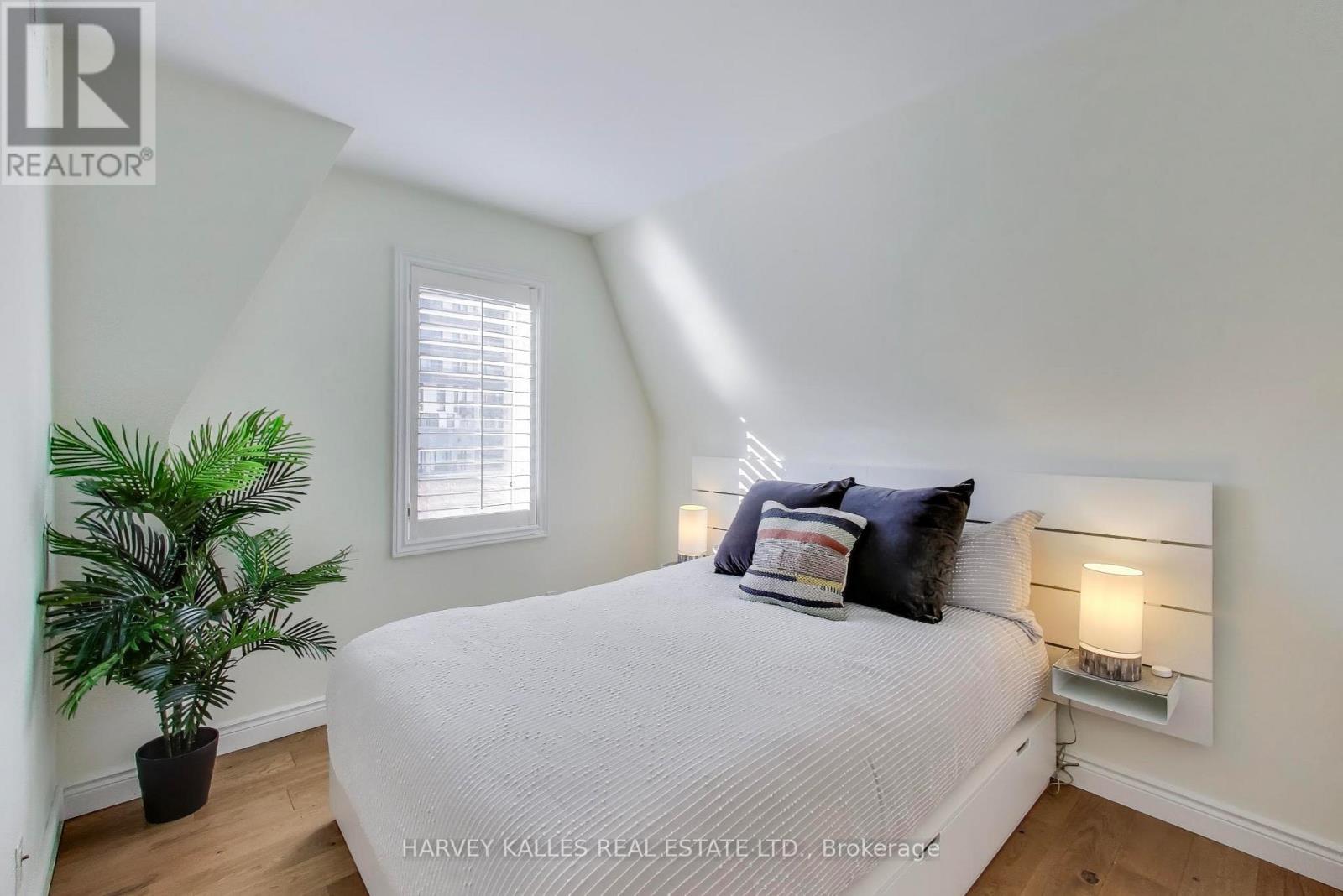 3404 - 12 Sudbury Street, Toronto, Ontario  M6J 3W7 - Photo 12 - C12601232