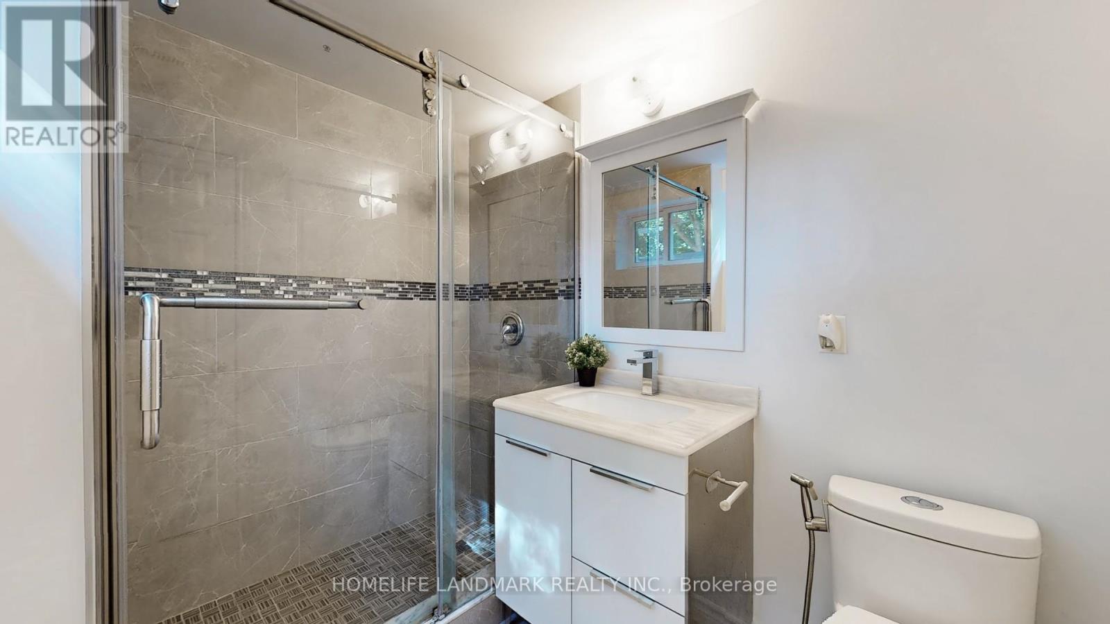 Basement - 11 Uplands Avenue, Vaughan, Ontario  L4J 1J8 - Photo 26 - N12408291