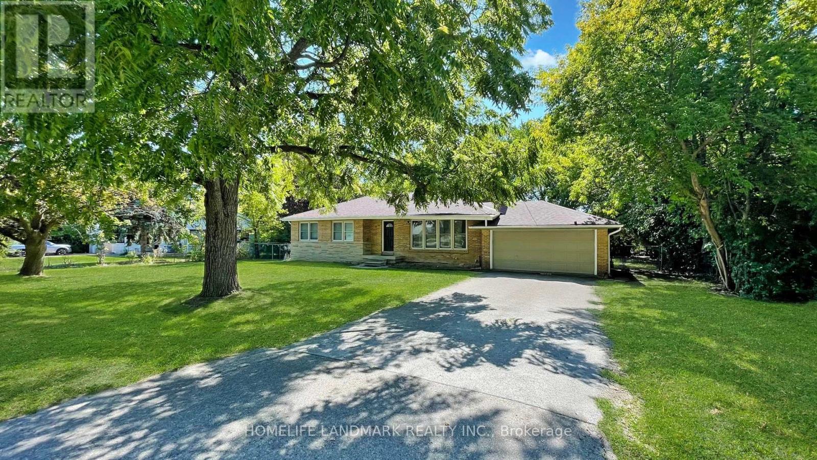Basement - 11 Uplands Avenue, Vaughan, Ontario  L4J 1J8 - Photo 3 - N12408291