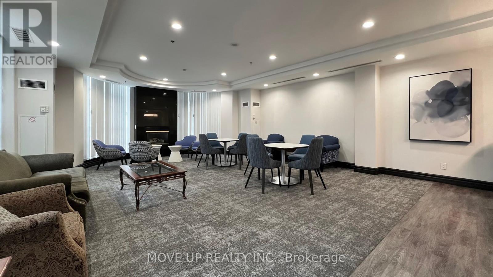 225 - 3 Ellesmere Street, Richmond Hill, Ontario  L4B 4N2 - Photo 38 - N12561602