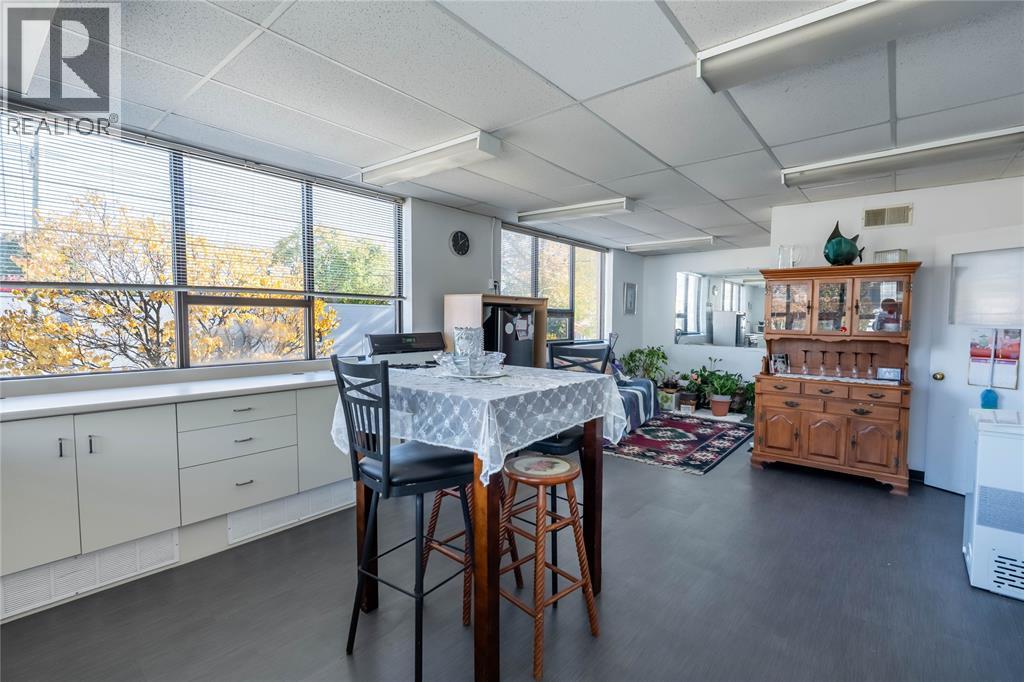 219 Lochiel Street, Sarnia, Ontario  N7T 4C8 - Photo 25 - 26000405